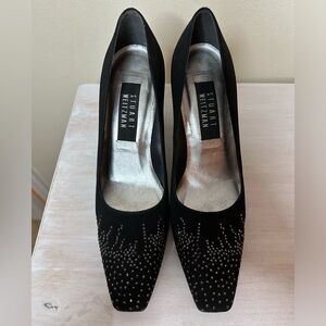 Stuart Weitzman pumps